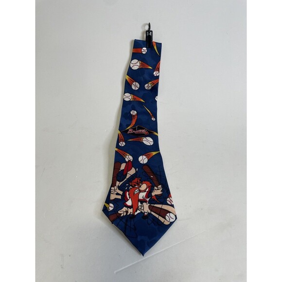 Vintage Looney Tunes Atlanta Braves Tie - Picture 1 of 2